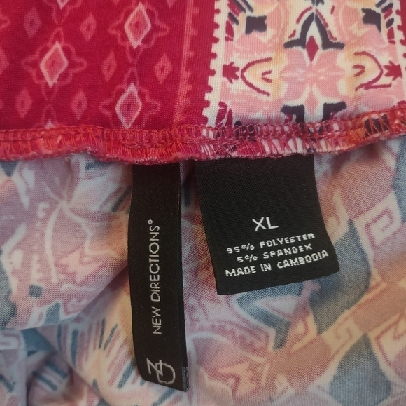 New Directions Woman's size XL pink soft stretchy skirt - Picture 4 of 4